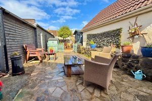 Rear Gardens- click for photo gallery